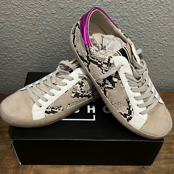 ShuShop Shoes - ShuShop Paloma Snake skin shoe size 10